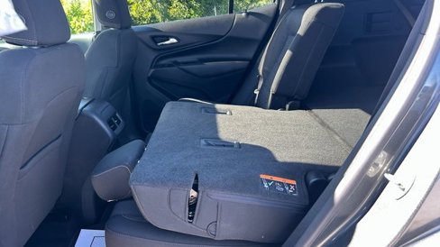Used 2021 Chevrolet Equinox LT image 33