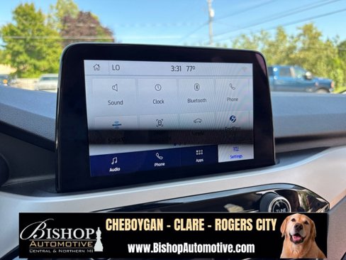 Used 2022 Ford Escape SE w/ Cold Weather Package image 31