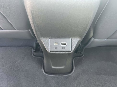 Used 2022 Chevrolet Bolt EUV Premier w/ Sun & Sound Package image 13
