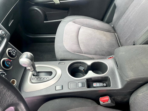 Used 2013 Nissan Rogue SV image 14