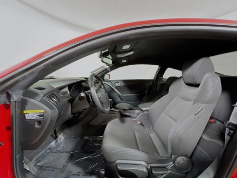 Used 2014 Hyundai Genesis 2.0T image 15