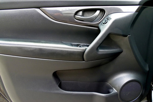 Used 2020 Nissan Rogue S image 12