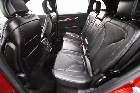 Used 2016 Lincoln MKX Select image 15