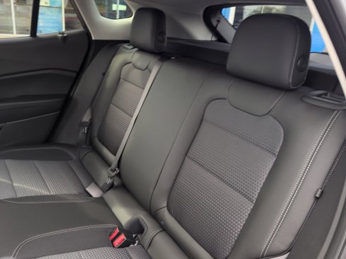 New 2025 Chevrolet Trax LT w/ Driver Confidence Package image 24