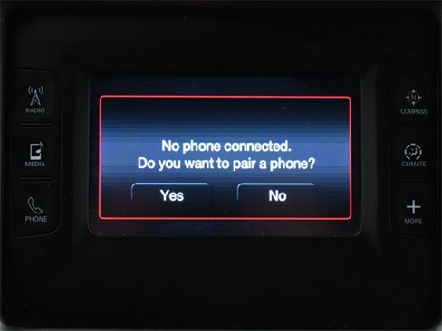 Used 2015 Dodge Challenger SXT image 24