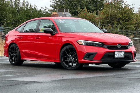 Used 2023 Honda Civic Sport image 2