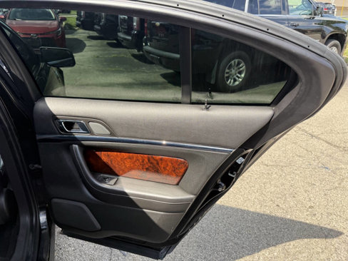 Used 2015 Lincoln MKS AWD w/ Equipment Group 101A image 16