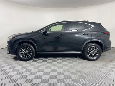 Used 2022 Lexus NX 250 FWD image 2