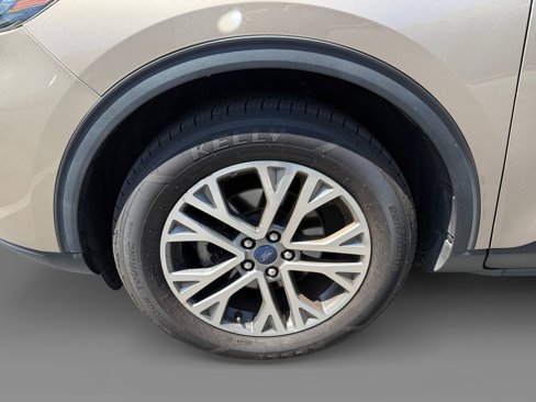 Used 2021 Ford Escape SEL image 9