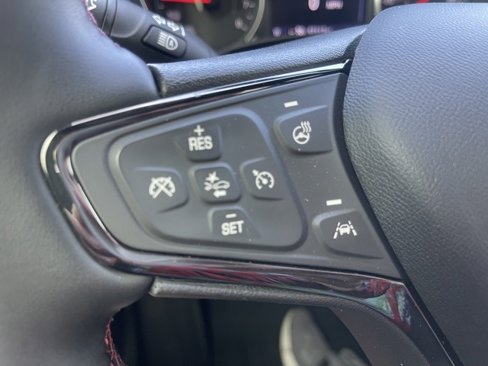 Used 2023 Chevrolet Equinox RS image 23