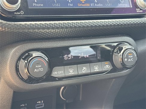 Used 2022 Nissan Kicks SV image 19