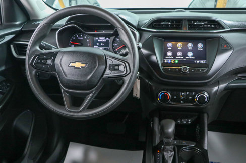 Used 2021 Chevrolet TrailBlazer LS image 17