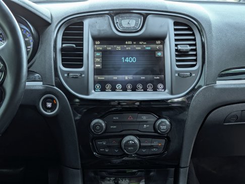 Used 2017 Chrysler 300 S image 14