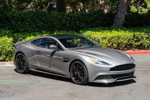 Used 2014 Aston Martin Vanquish Coupe image 1