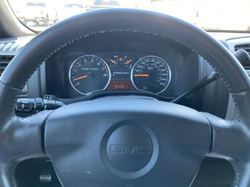 Used 2010 GMC Canyon SLE image 19