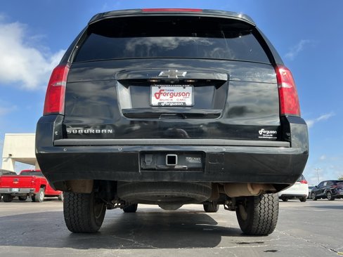 Used 2017 Chevrolet Suburban LT image 19