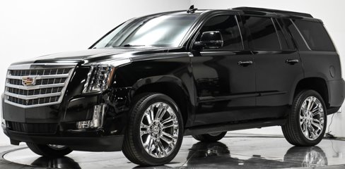 Used 2019 Cadillac Escalade Luxury image 1