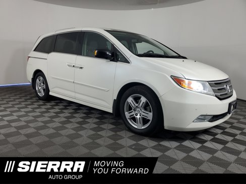 Used 2013 Honda Odyssey Touring Elite image 1