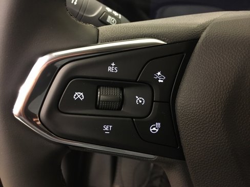 New 2025 Chevrolet Trax LT w/ Driver Confidence Package image 27