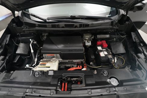 Used 2020 Nissan Leaf SV w/ SV Technology Package image 3