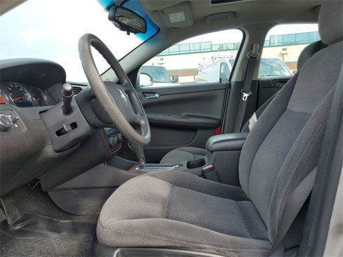 Used 2008 Chevrolet Impala LT image 17