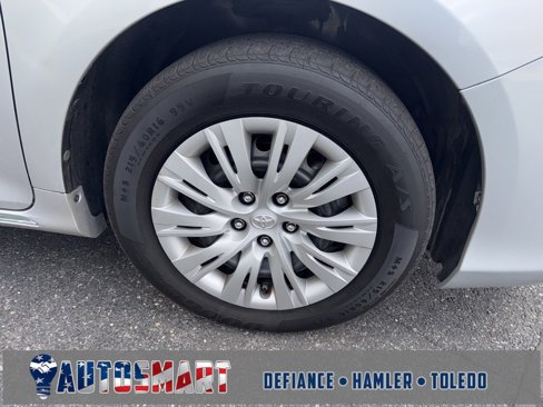 Used 2013 Toyota Camry LE image 7