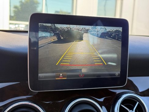 Used 2018 Mercedes-Benz CLA 250 4MATIC image 22