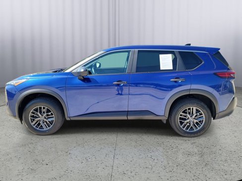 Used 2023 Nissan Rogue S image 7