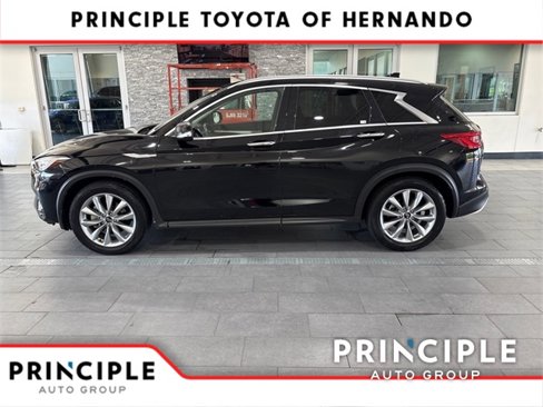 Used 2021 INFINITI QX50 Luxe image 10