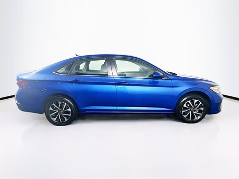 Used 2022 Volkswagen Jetta S image 10