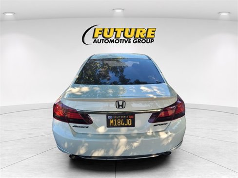 Used 2014 Honda Accord Sport image 4
