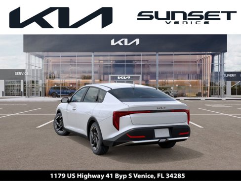 New 2025 Kia K4 EX image 1
