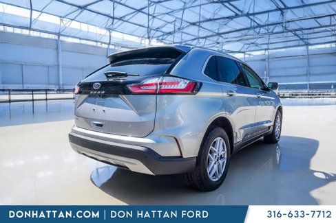 Used 2022 Ford Edge SEL w/ Convenience Package image 32