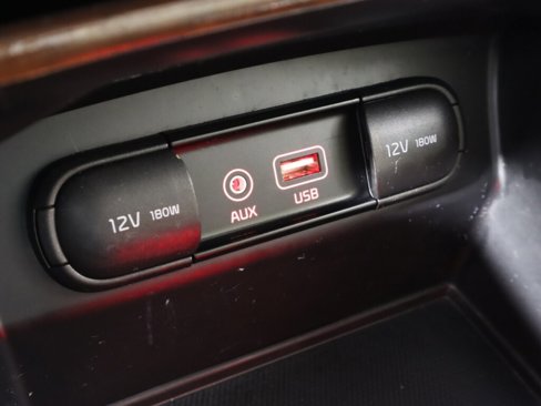 Used 2017 Kia Sorento EX image 25