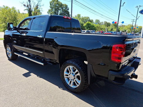 Used 2016 Chevrolet Silverado 2500 High Country w/ High Country Premium Package image 9