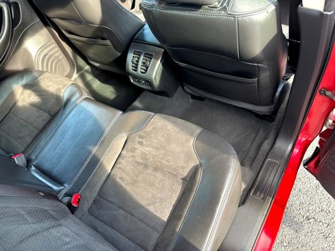 Used 2010 Ford Taurus SHO image 20