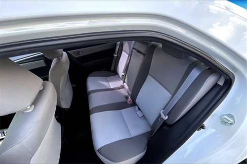 Used 2019 Toyota Corolla LE image 26