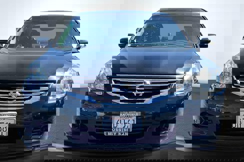 Used 2011 Nissan Altima 2.5 SL w/ 2.5SL Pkg image 3