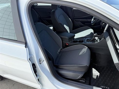New 2025 Volkswagen Jetta Sport image 19