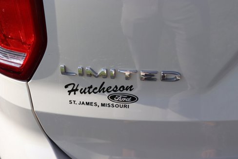 Used 2018 Ford Explorer Limited image 12