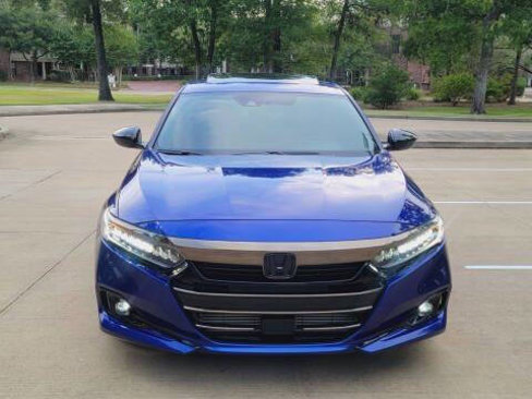 Used 2022 Honda Accord Sport image 2