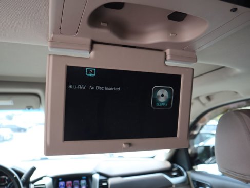 Used 2018 Chevrolet Tahoe LT w/ LT Signature Package image 10
