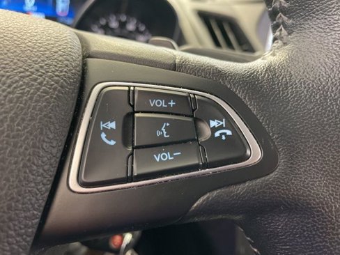 Used 2018 Ford Escape SE w/ SE Sport Appearance Package image 17