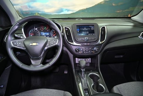 Used 2024 Chevrolet Equinox LT image 66