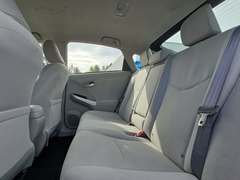 Used 2015 Toyota Prius Three image 24