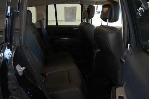 Used 2015 Jeep Compass High Altitude image 30