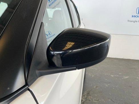 Used 2024 Nissan Kicks SV image 22