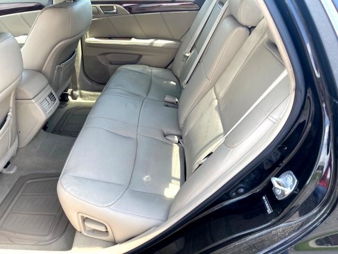 Used 2009 Toyota Avalon Limited image 9