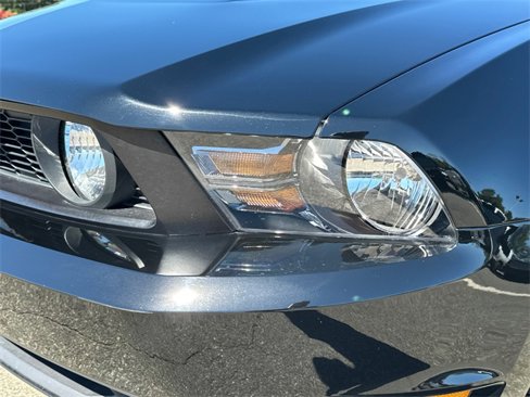 Used 2012 Ford Mustang GT Premium image 7