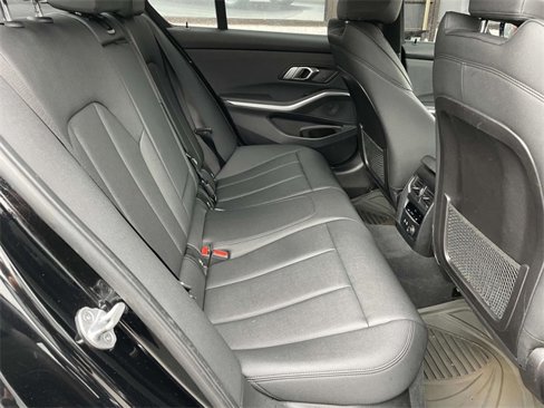 Used 2020 BMW 330i Sedan w/ Convenience Package image 11
